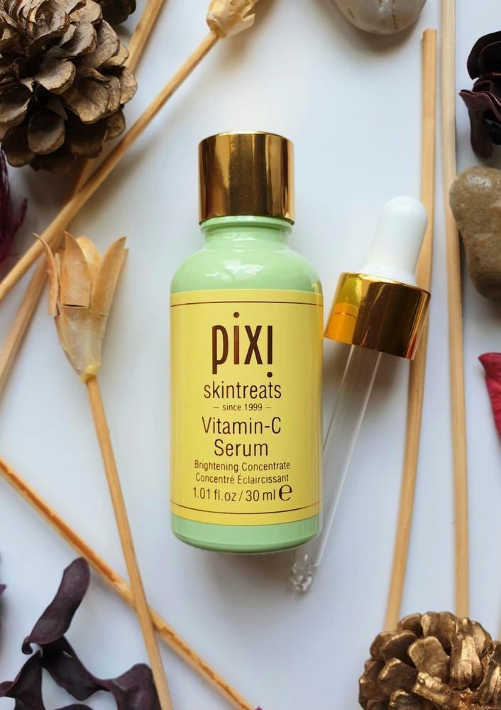 Vitamin C Serum 30ml for Glowing Skin – Brightening & Anti-Aging Face Serum Pakistan